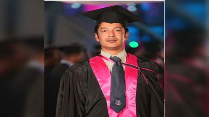 মিটফোর্ড হসপিটালে চিকিৎসকদের উপর হামলা, চিকিৎসকদের প্রতিরোধে টয়লেটে আশ্রয় নিলেন জবি ছাত্রদল সভাপতি